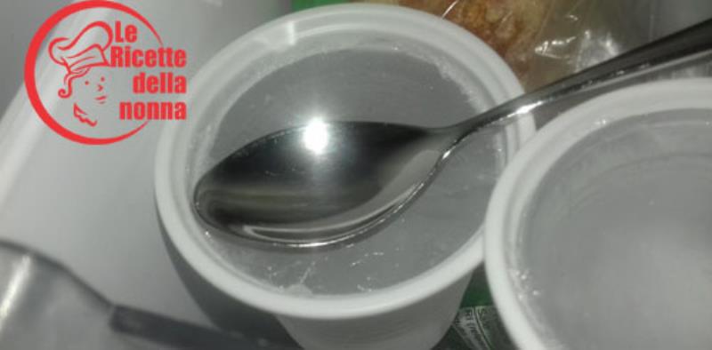 Si è scongelato il frigo? Si è scongelato il frigo?