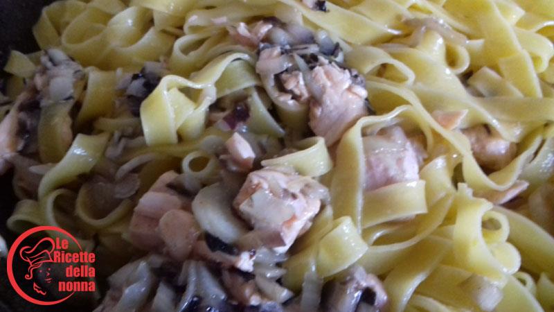 fettuccine radicchio salmone
