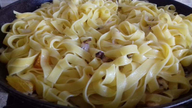 fettuccine radicchio salmone